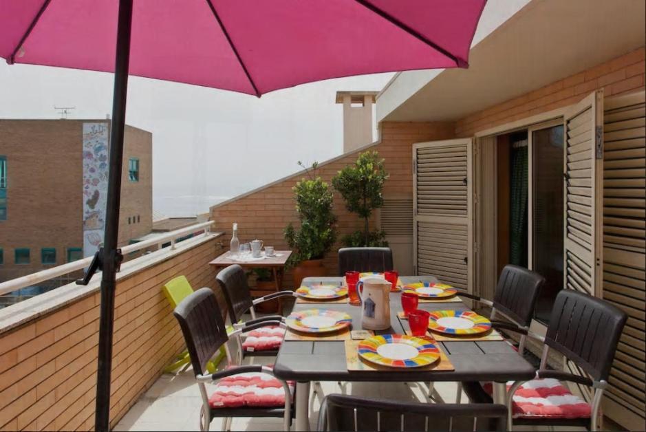 Aguda Beachfront Apartment ภายนอก รูปภาพ
